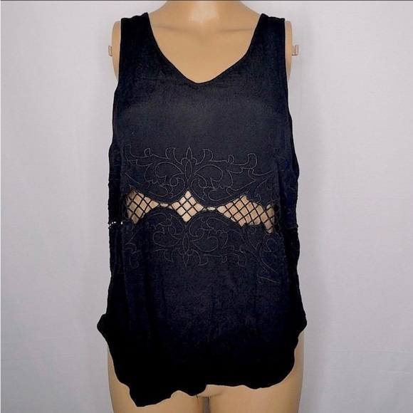 ASTR Embroidered Top - Picture 1 of 6